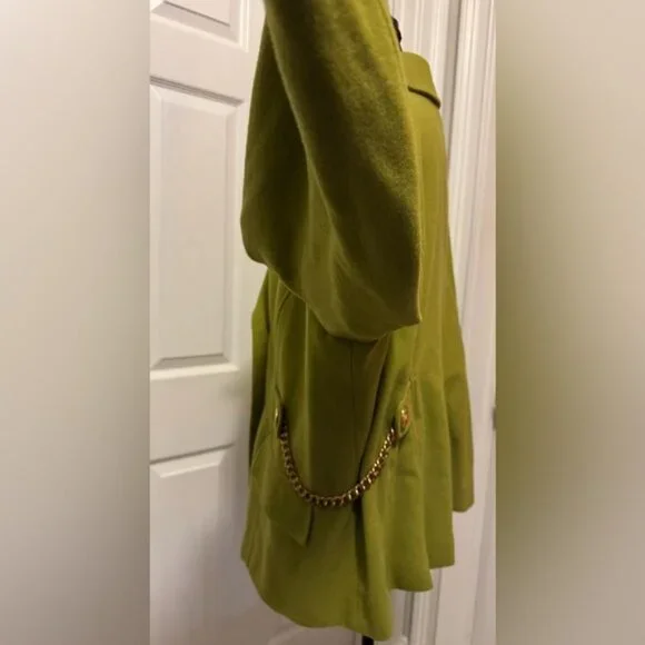Women's Green Double-Breasted Coat - Picture 12 of 16